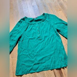 Banana Republic green blouse Size Small